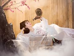 -九月鹰飞汉服摄影工作室