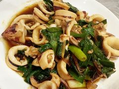 红烧鱿鱼-红灯笼龙凤饭店(宁波老字号店)