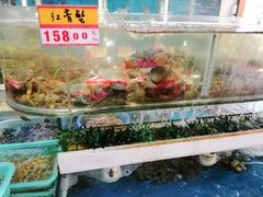 -鑫悦楼煎蟹·16年海鲜大排档