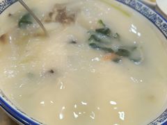 -西安贾三灌汤包·回坊小吃·清真炒菜(北院门总店)