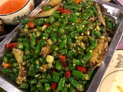 -去吃小龙虾·江湖菜·烧烤(南滨路店)