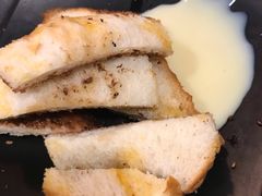 吐司-月半小炉焖烤