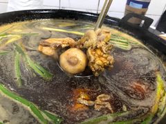 芋儿鸡-石灰市毛记烧鸡公(解放碑店)