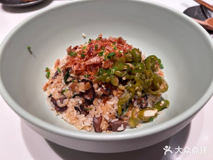 胡麻(静安嘉里店)牛脸颊肉拌饭图片