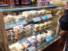 零售区-Caidie Bakery采蝶轩(百越店)