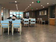 -深圳机场凯悦嘉轩酒店