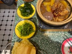 -牛腩之旅·牛腩牛杂煲(经纬汇店)