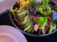 藜麦牛油果鸡腿肉沙拉-Malena玛莲娜