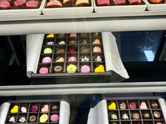 -cocolove创意DIY手工巧克力蛋糕(威高广场店)