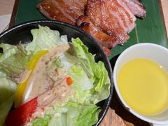 猪颈肉-默加东南亚美食(大宁音乐广场店)