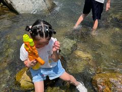 -大围山峡谷漂流