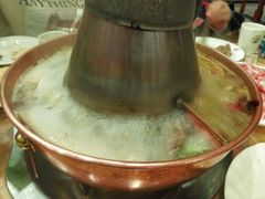-盛元盛居传统炭火锅(绿园店)