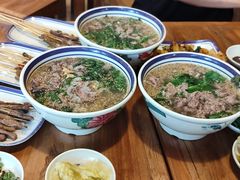招牌生烫牛肉大理饵丝-云阿蛮云南生烫牛肉米线(奉贤路店)