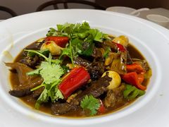 特色牛腩烧鱼泡-品大伍·食之道品伍味(汪海店)