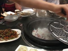 -马路边上·小海鲜烧烤(八一路店)