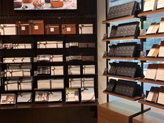 -Laderach 莱德拉(上海环贸iapm店)