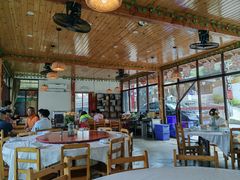 -红灯笼姥姥饭店·江景餐厅