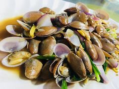 -四川小胡子海鲜(丁村万人海鲜广场店)