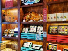 面包甜点陈列柜-南宋胡记(杭州体育场路店)