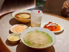 -松鹤面馆·古法焖肉面(观前店)