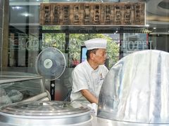 门面担当-春发生饭店·非遗(南院门店)
