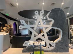 -TOP HAIR SALON