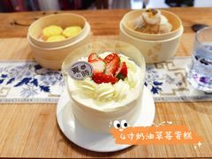奶油草莓蛋糕-覔時