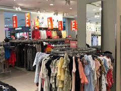 -H&M(鹏欣水游城店)