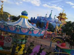 -七彩云南欢乐世界