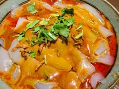 梧桐大拉皮-梧桐树下(云锦世家店)