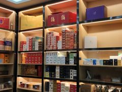 -吉尚品精品烟酒(虹口凯德龙之梦购物中心店)