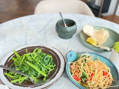 -瑰丽酒店·海吧·天际下午茶·现场DJ·天台酒吧