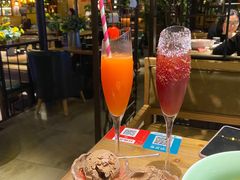 -临界音乐酒馆·小龙虾·江湖菜(华熙LIVE·鱼洞店)