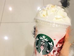 夏椰草莓星冰乐-星巴克(广州中华广场B1层店)