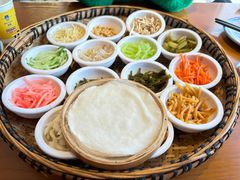 -包整·丝娃娃(一览甲秀楼风景店)