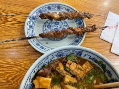 老北京羊肉串-门框胡同百年卤煮(新街口店)