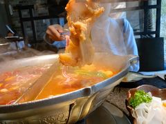-湊湊火锅·茶憩(新中关购物中心店)
