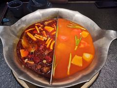 -湊湊火锅·茶憩(打浦桥日月光店)