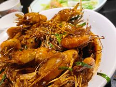 老头儿油爆沼虾-老头儿油爆虾·知味杭州(爱琴海购物中心)