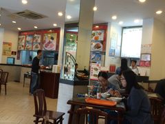 大堂-鲜得来排骨年糕(即墨路店)