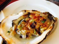 -东方红海鲜百汇(国际大厦店)