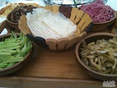 菜菜卷饼饼-龙凤山庄(永定镇店)