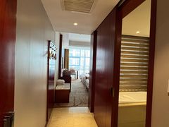 -兴芮温泉度假区