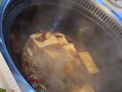 -哈尔滨烧烤·山河村铁锅炖(交大店)