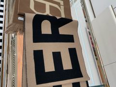 -BURBERRY(上海港汇恒隆广场店)