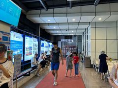 -奥冠体育华师附中恒温游泳馆