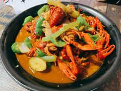 黄焖小龙虾-龙虾风暴(松江店)