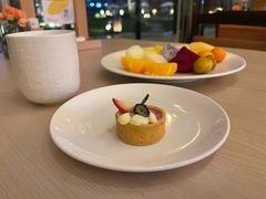 蓝莓草莓浆果塔-怡咖啡·自助餐·西安香格里拉