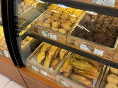 -光明牛奶棚(南泉店)