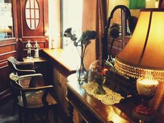 靠窗位-古董花园(思南路42弄小区店)